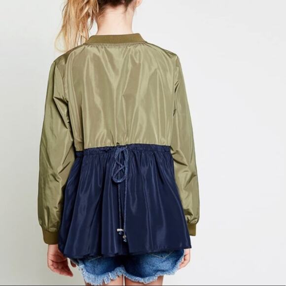 Hayden Los Angeles army green bomber jacket size Small - Picture 2 of 10